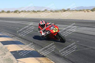 media/Dec-01-2025-Moto Forza (Mon) [[2daa91e15f]]/2-Intermediate Group/Session 4 (Turn 10 Inside)/
